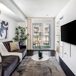 https://upscale-one-bedroom-and-den-condo-with-parking.hotelstorontoontario.org